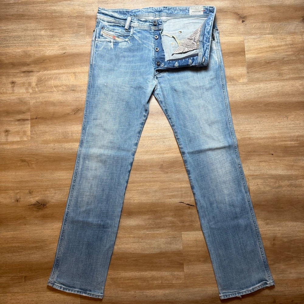 Diesel Paddom Jeans Mens 34x32 Light Wash Straight Leg Stretch Distressed 0071L